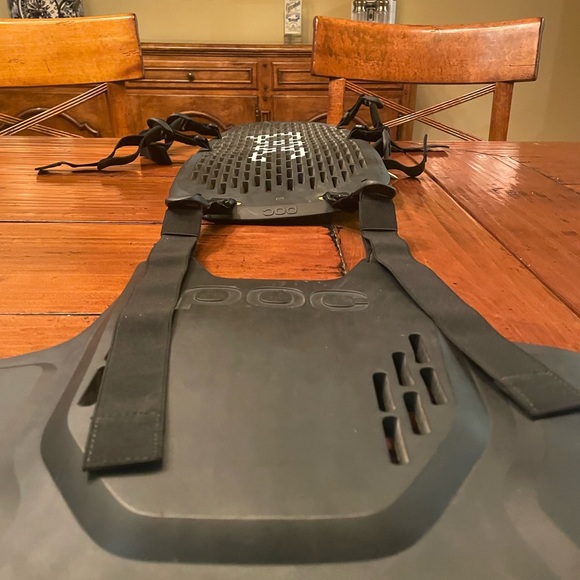 Men’s POC chest plate size large - Picture 6 of 8